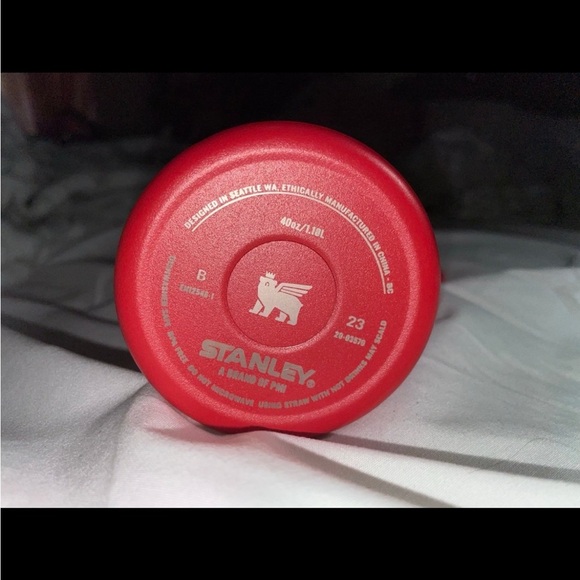 Stanley 40 oz cup - Picture 4 of 4